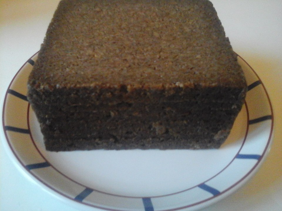 jenis roti gandum hitam gambar roti : roti pumpernickel